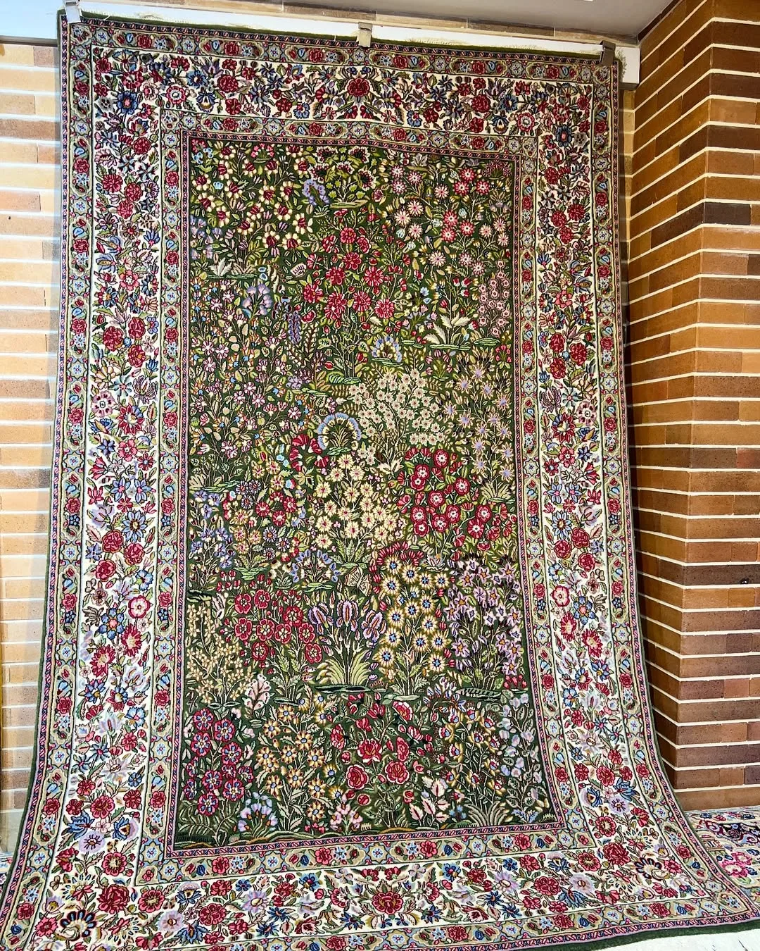 قالیچه چهار متری سبز درختی کرمان