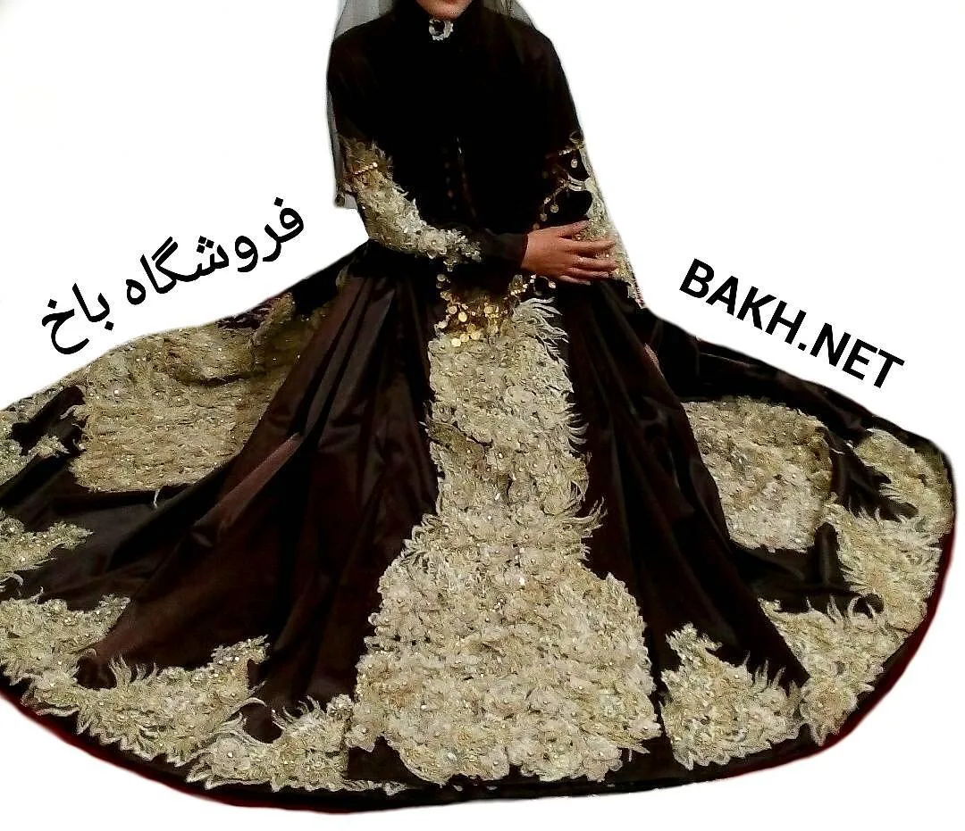 لباس محلی زنانه، رنگ مشکی و طلایی، طرح گلدوزی، بلند، آستین بلند، گشاد