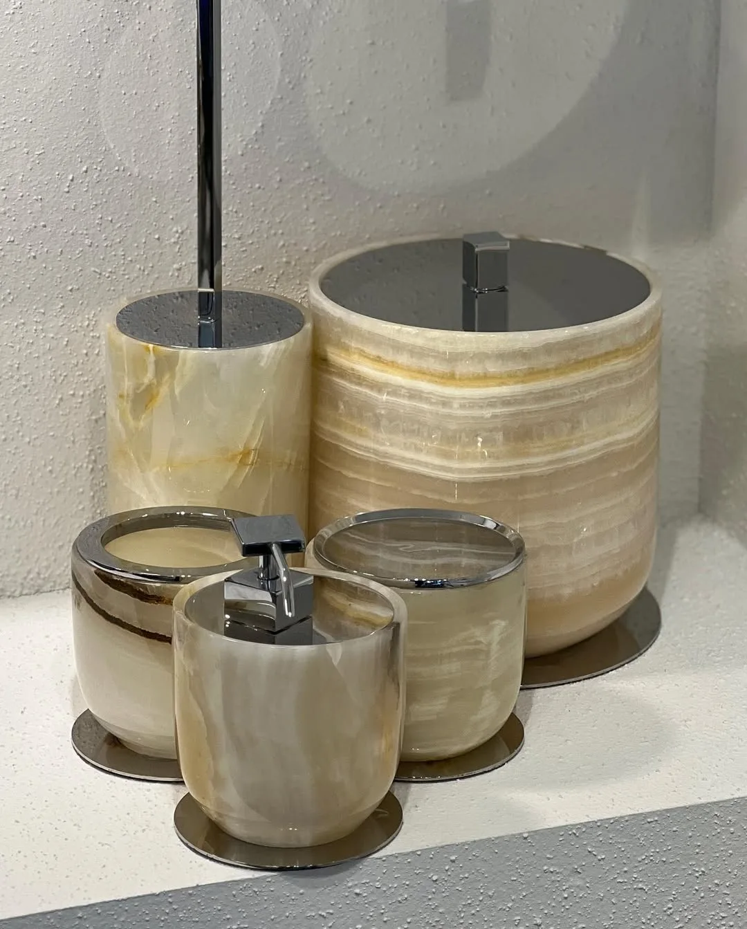 ست پنج پارچه سنگ طبیعی و استیل