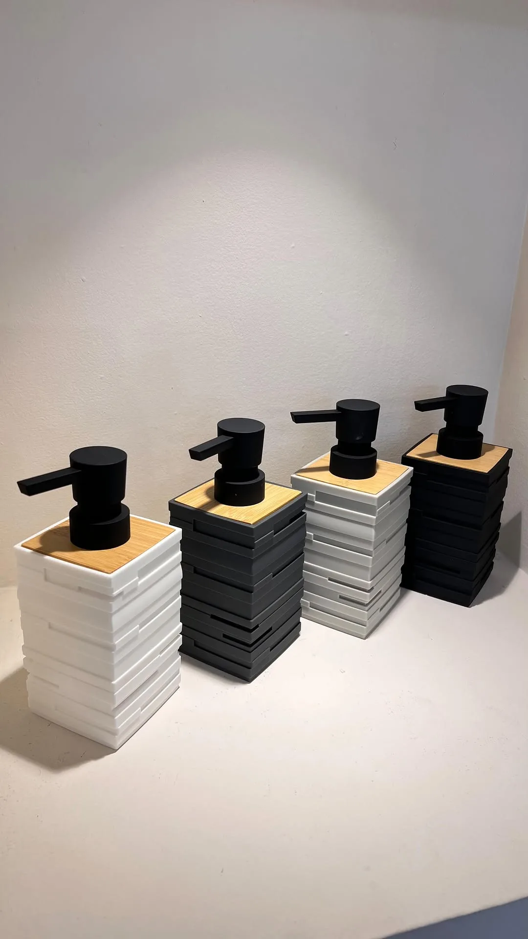 جای مایع تک اکریلیک و بامبو