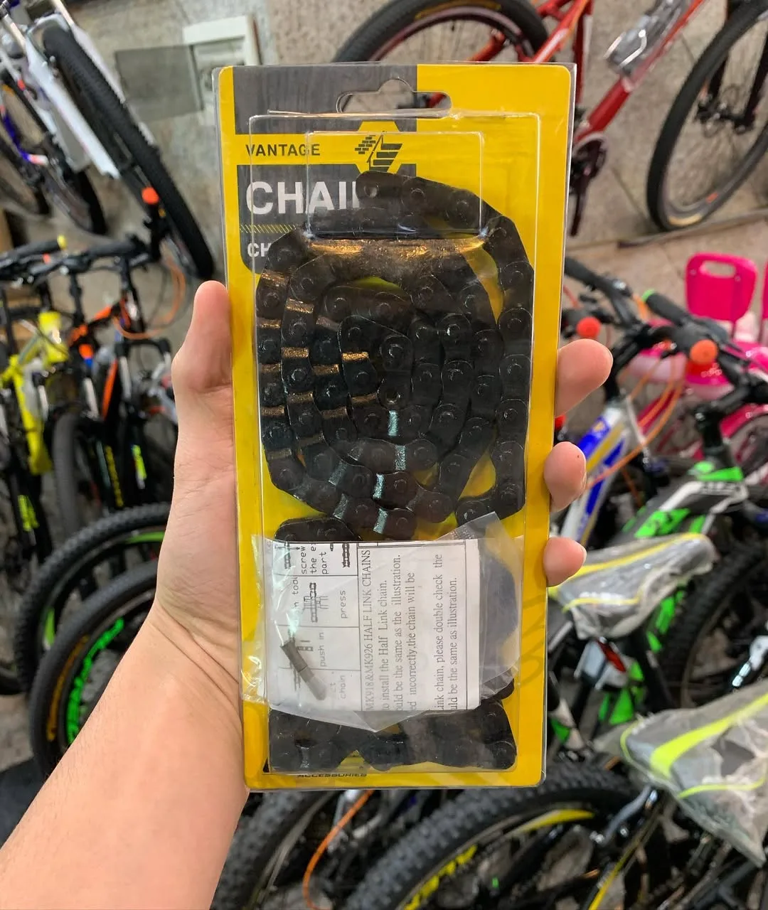 زنجیر BMX جی‌تی، رنگ مشکی، جنس فلز، حلقه‌ای