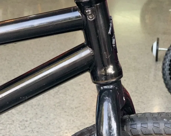 دوچرخه BMX اسپشیالایزد