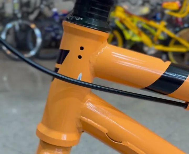 دوچرخه BMX فلش مدل BMX8، رنگ نارنجی، سیاه و سفید، جنس فلز، bmx فلش