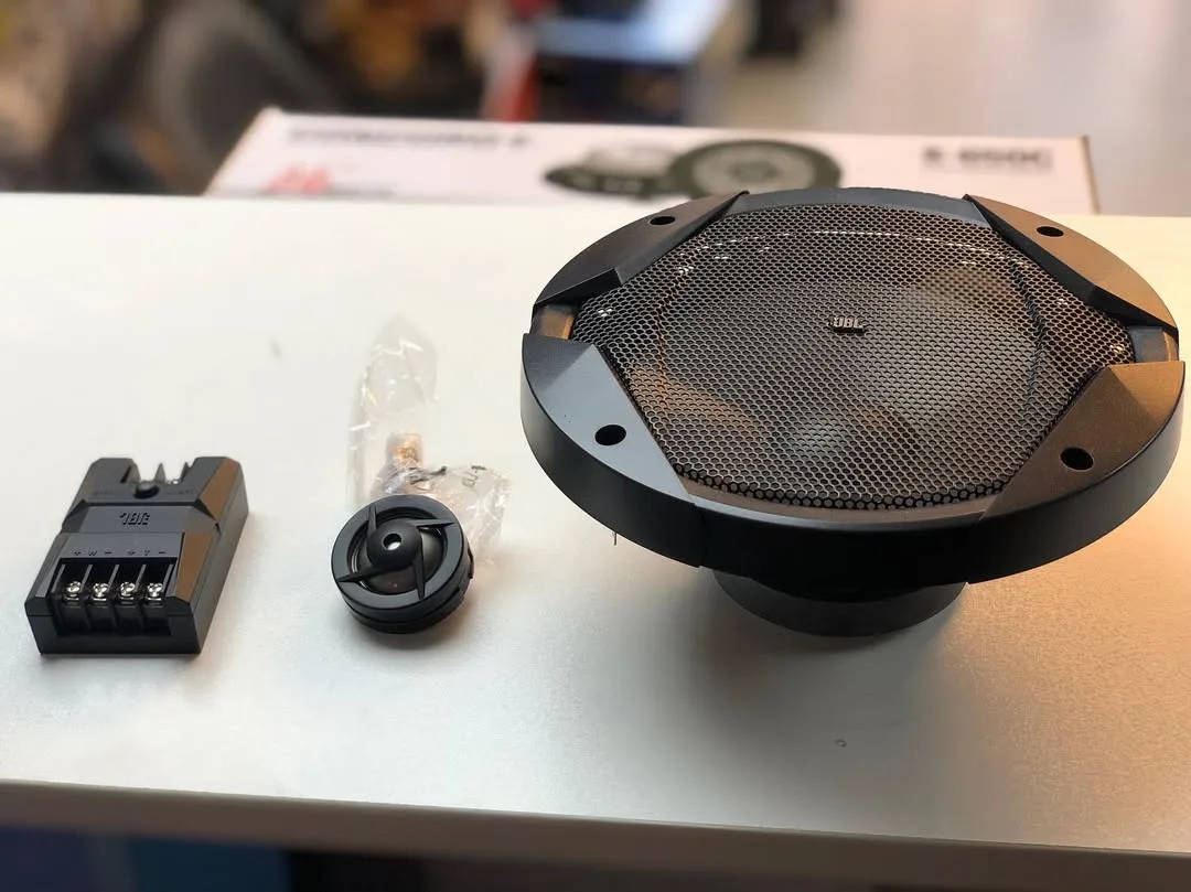 کامپوننت JBL GT7-6C