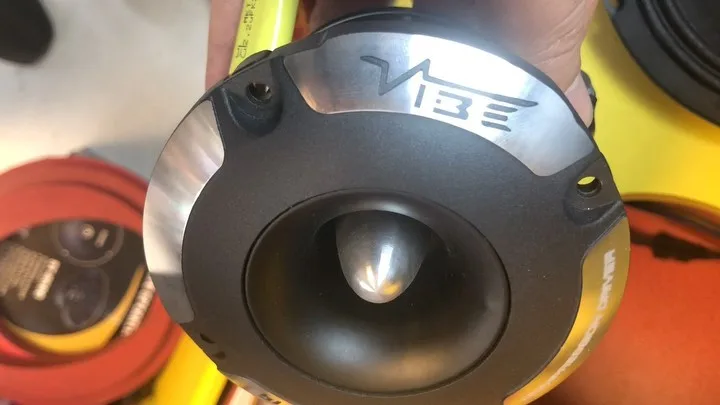 سوپرتیوتر خودرو ۱۰۰ وات VIBE