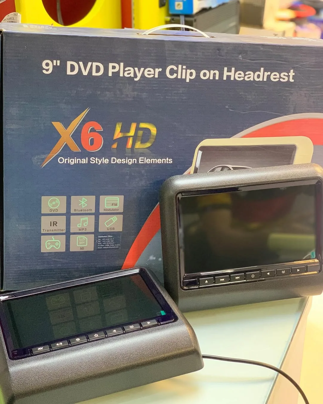 مانیتور پشت سری لکسوزی تک DVD، رنگ مشکی، جنس پلاستیک، مستطیلی، صفحه‌نمایش