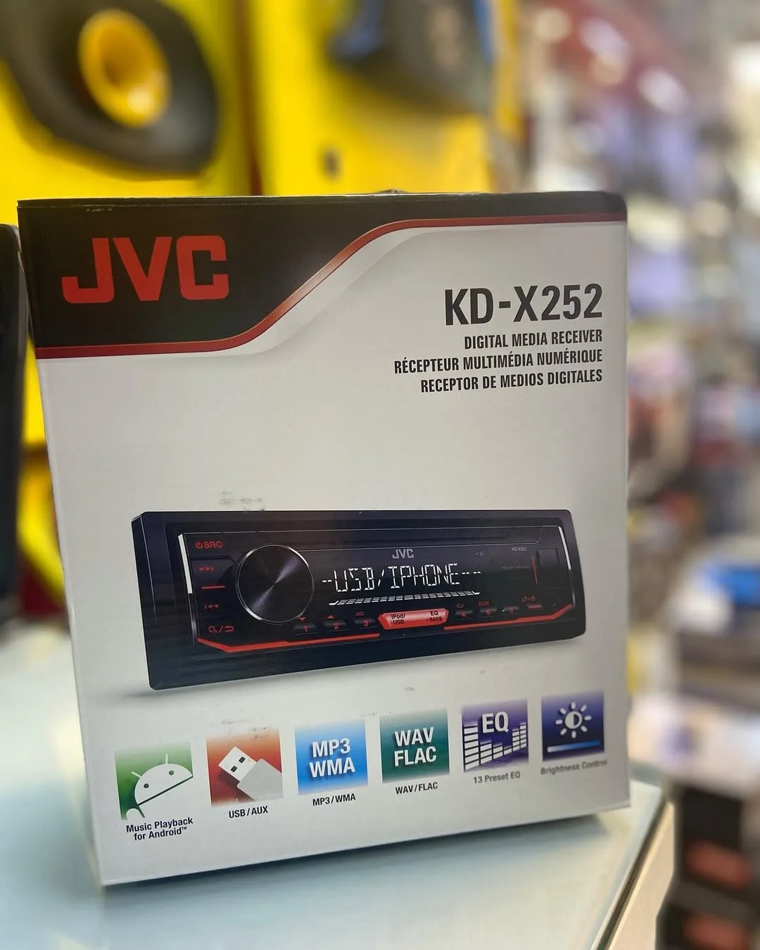 دکلس خودرو مدل KD-X152 JVC