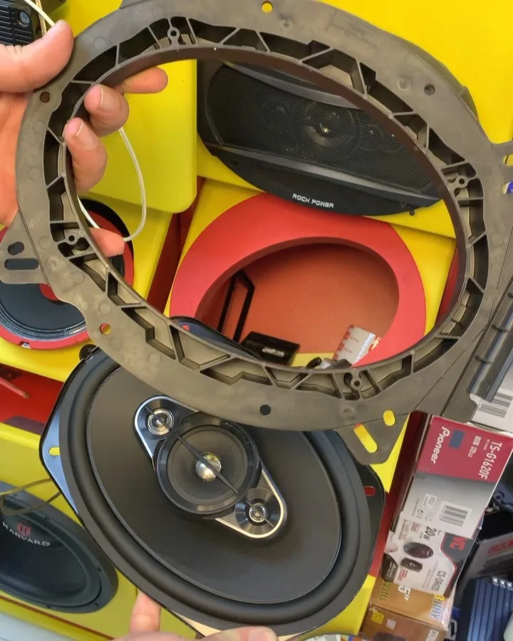 بلندگوی خودرو TS-A6960F پایونیر، رنگ مشکی، جنس پلاستیک و فلز، بیضی