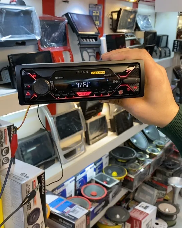 رادیوپخش خودرو DSX-A410BT، رنگ مشکی و قرمز، جنس پلاستیک و فلز، تک‌دین، نمایشگر دیجیتال
