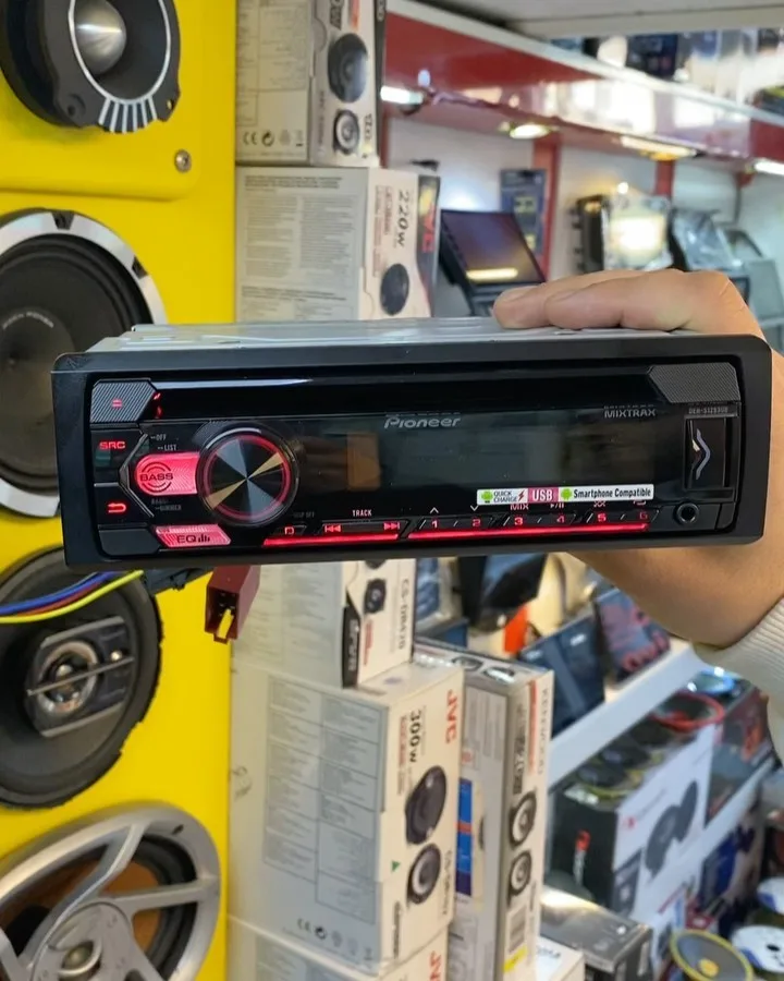 ضبط خودرو پایونیر DEH-S1253UI، رنگ مشکی و قرمز، جنس پلاستیک، مستطیلی