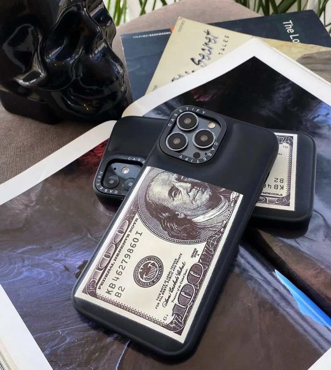 قاب سیلیکونی سری Q پشت بالشتی CASETiFY