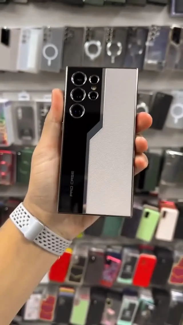 قاب چرمی Pro Case سامسونگ، رنگ مشکی و سفید، جنس پلاستیک، طرح دو رنگ، طرح کلاسیک چرمی