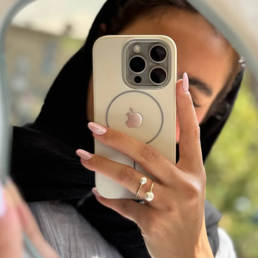 قاب مگ‌سیف پشت شیشه‌ای — عکس ۴