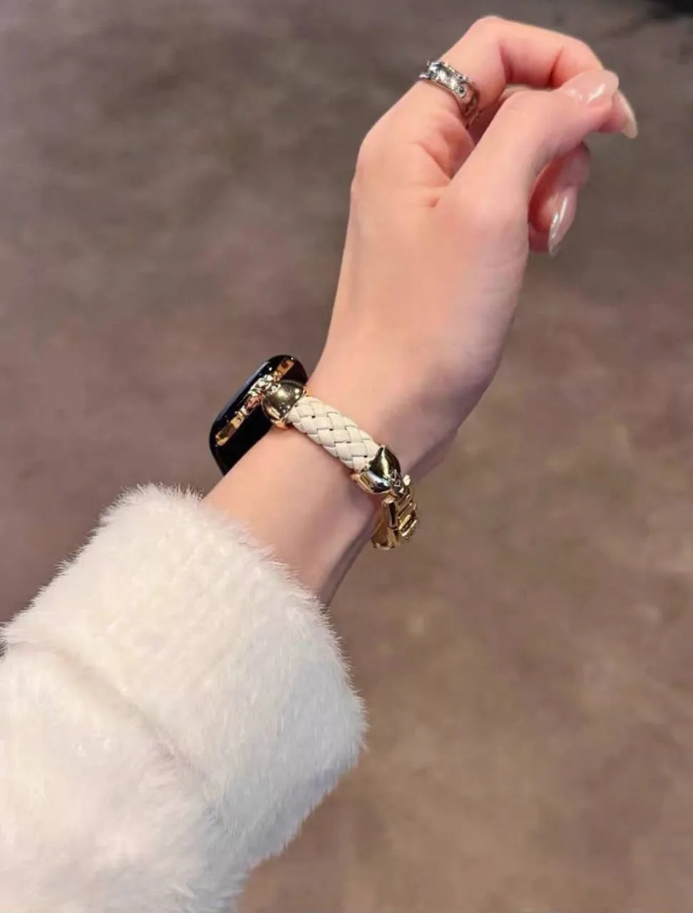بند چرمی اپل واچ — عکس ۱۳