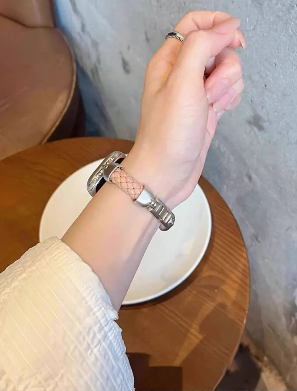 بند چرمی اپل واچ — عکس ۱۰