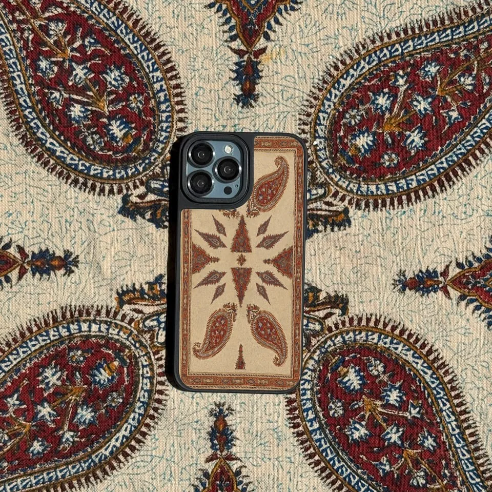 قاب سفارشی آینه‌ای بته‌جقه — عکس ۲
