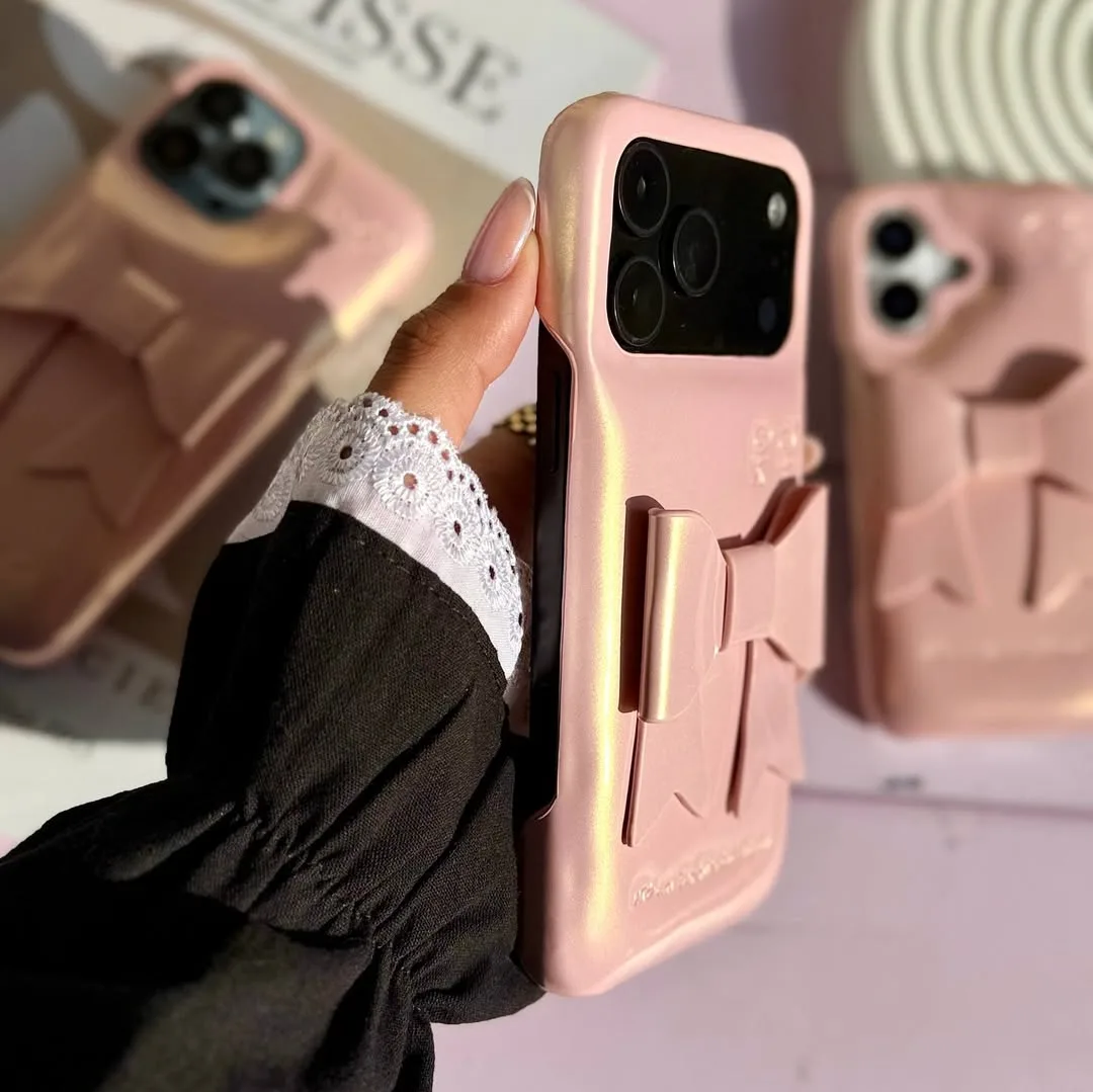 قاب بالشتی صورتی پاپیون — عکس ۴