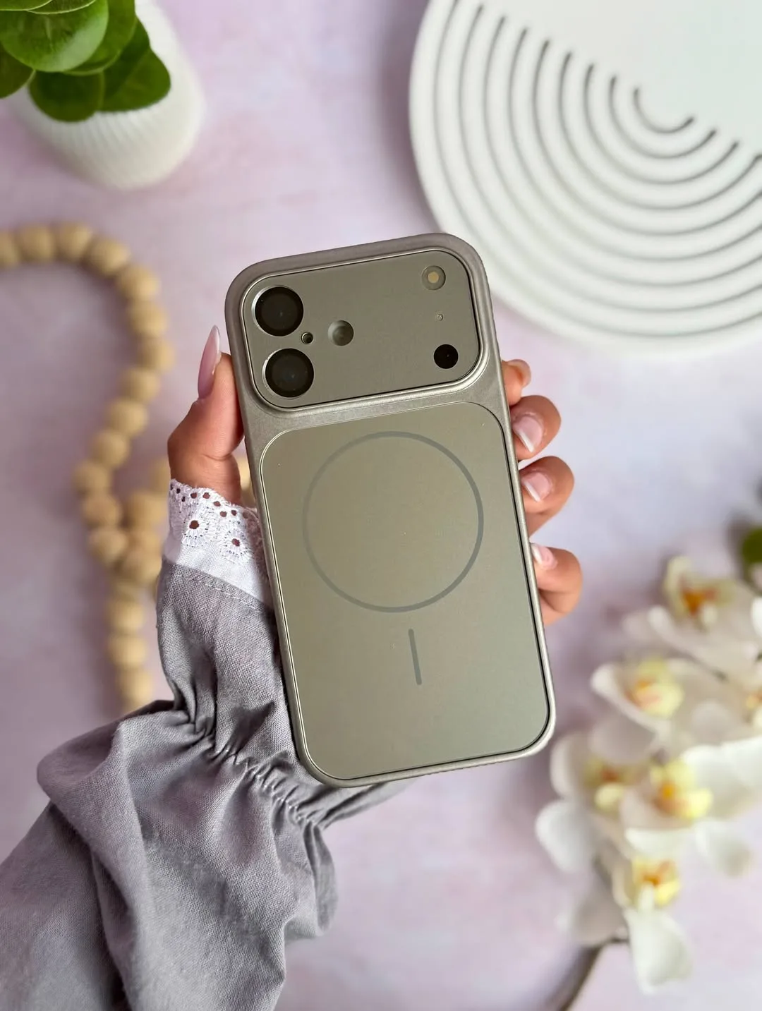 قاب شیشه‌ای AG مگ‌سیف — عکس ۱۴