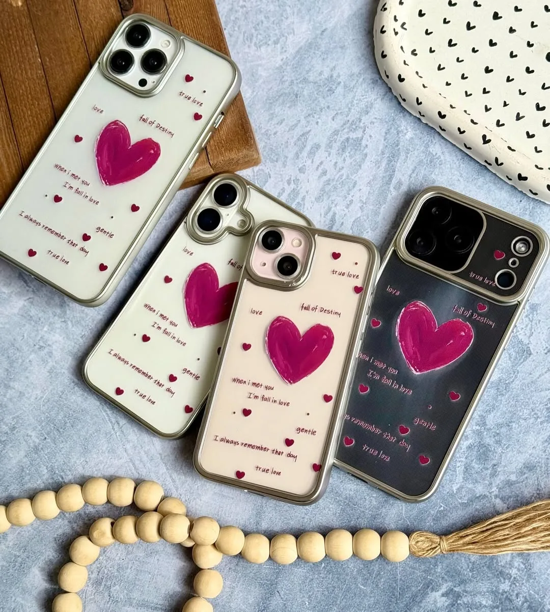 قاب شفاف True Love — عکس ۷