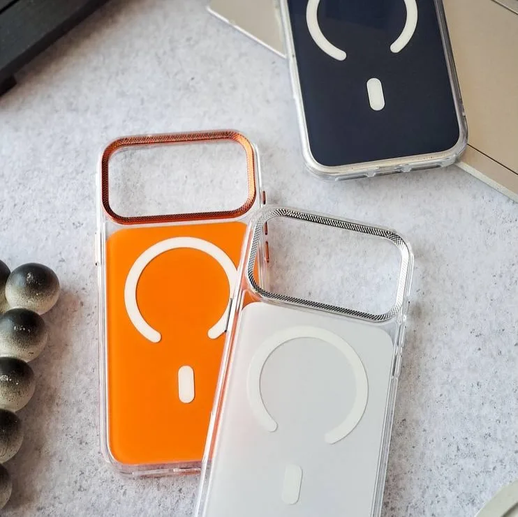 قاب لوکس متال PC و TPU — عکس ۱۰