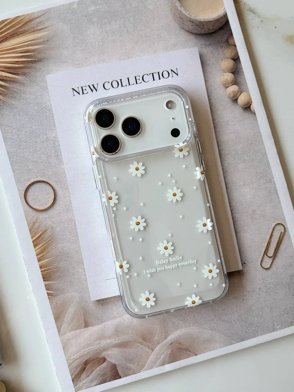 قاب شیشه‌ای گل بابونه پشت طلق — عکس ۷
