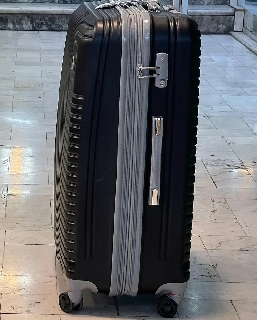 چمدان کاوردار — عکس ۸