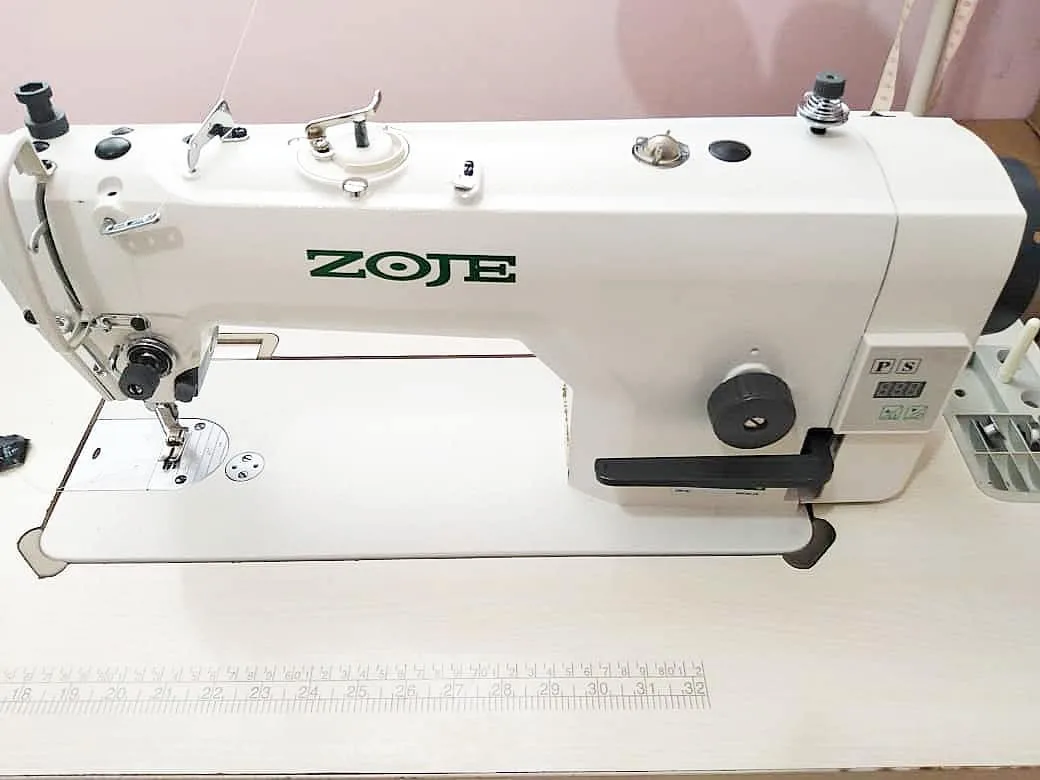 چرخ راسته دوز دینام سرخود زوجی، رنگ سفید، جنس فلز، صنعتی، تک سوزن