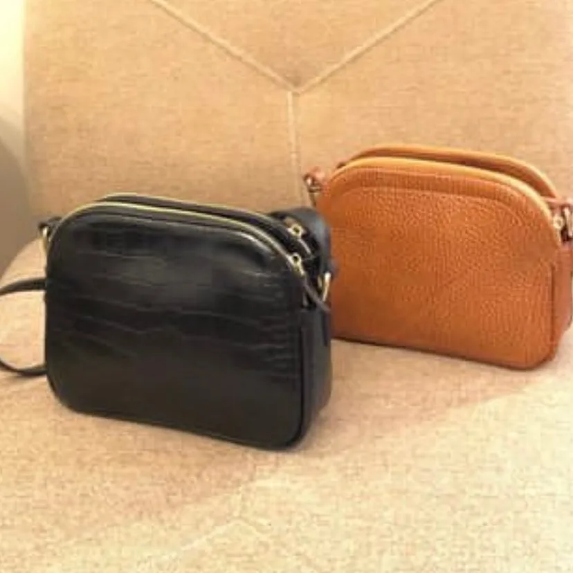 کیف دوشی چرم زنانه چرمانی
