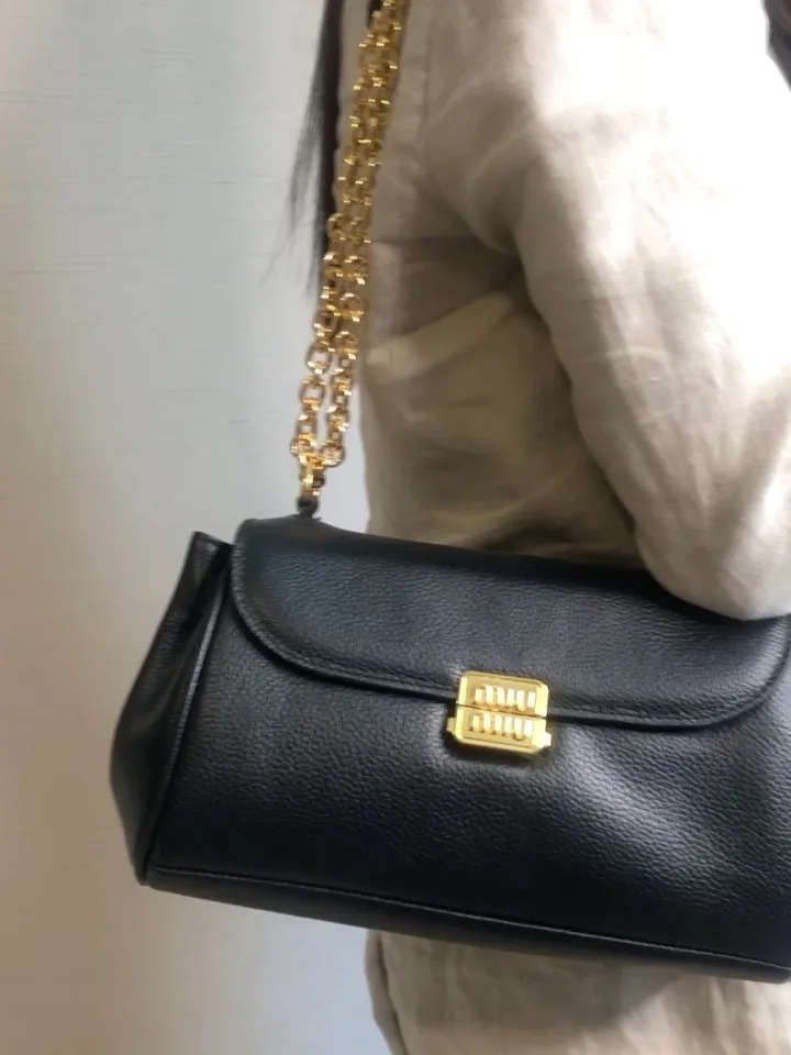 کیف دوشی مشکی، جنس چرم، کیف دوشی با بند زنجیری