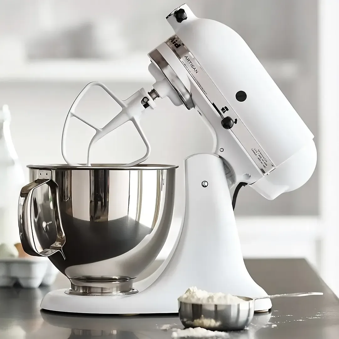 همزن ایستاده کیچن اید 5KSM175PS KitchenAid، رنگ سفید و نقرهای، جنس فلز و پلاستیک