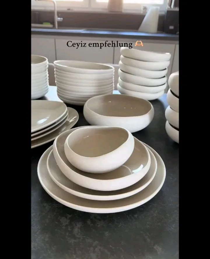 سرویس غذاخوری کاراجا