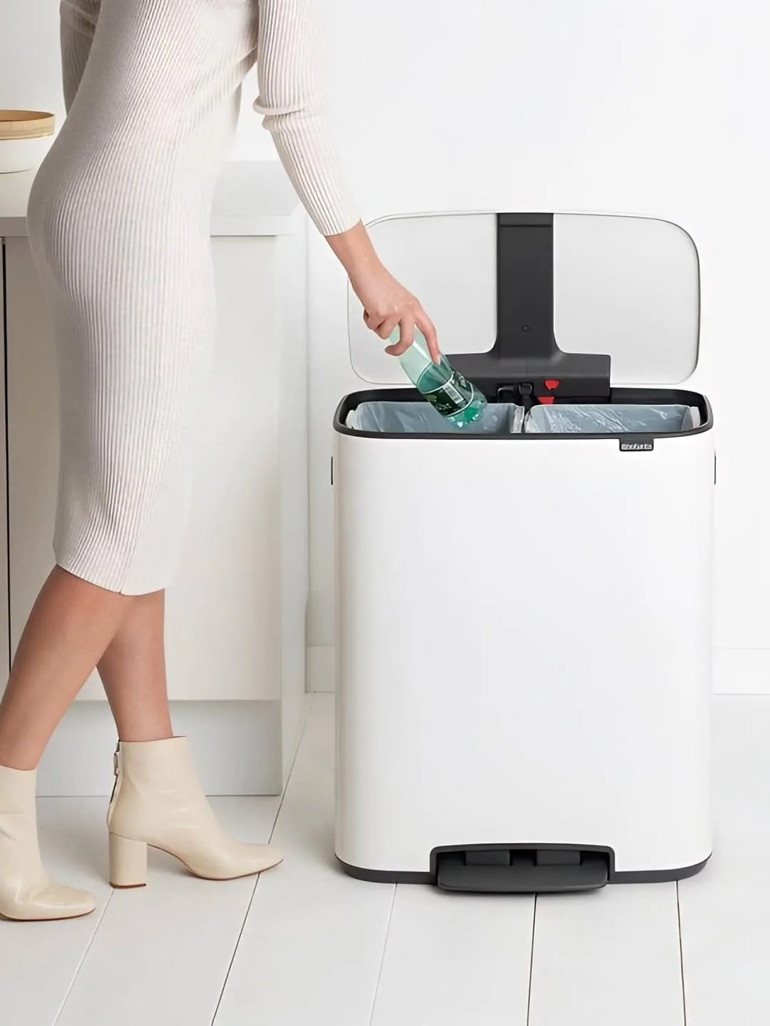 سطل زباله پدالی 2×30L Brabantia، رنگ سفید و مشکی، جنس پلاستیک، دو بخشی