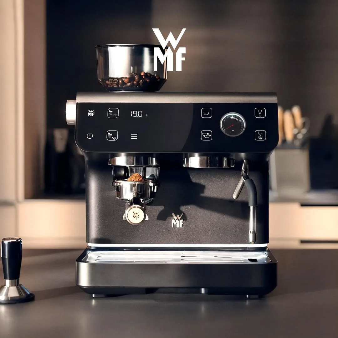 اسپرسوساز Espresso Pro WMF، رنگ مشکی و نقره‌ای، جنس فلز و پلاستیک، دستگاه اسپرسوساز خانگی