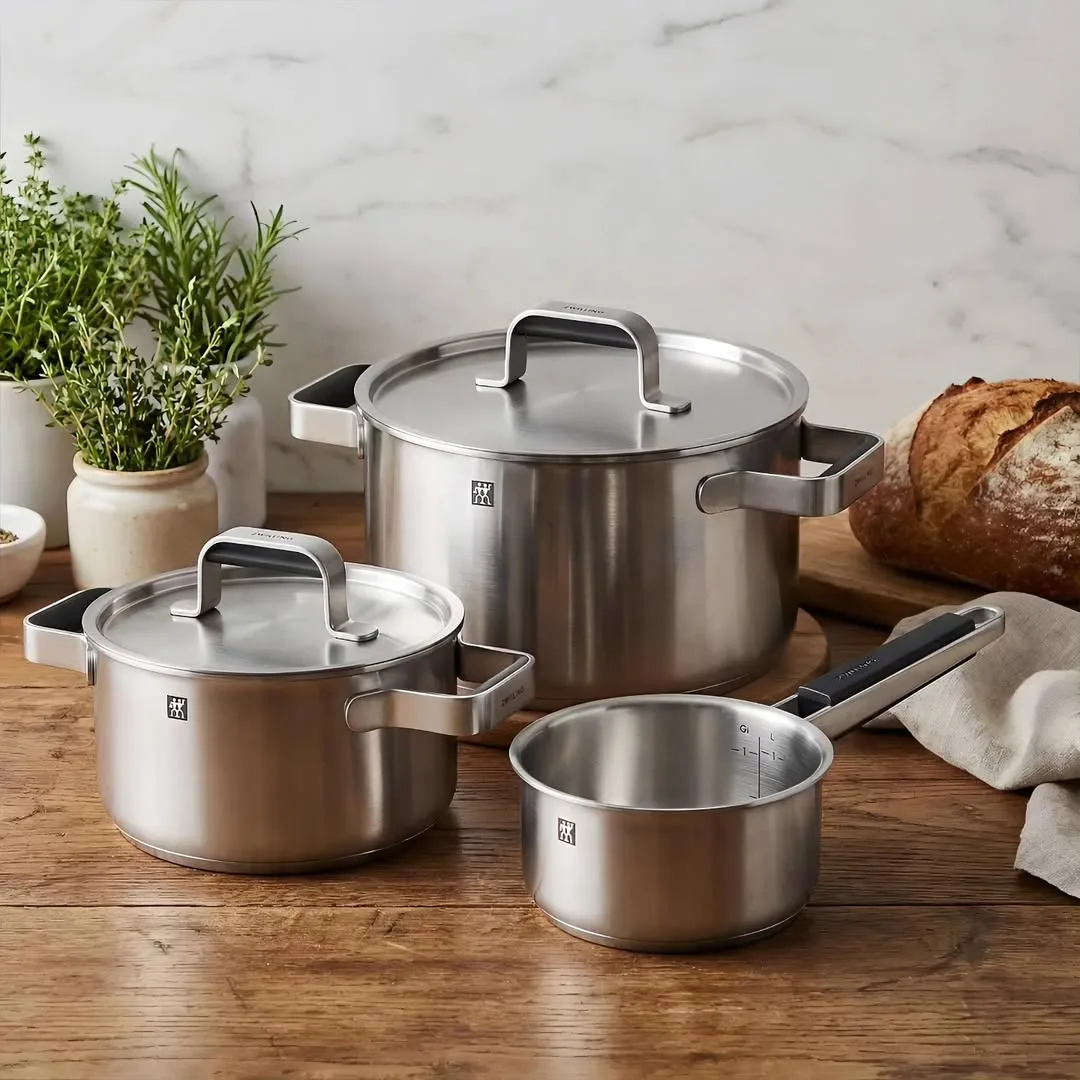 سرویس قابلمه استیل Zwilling، رنگ نقره‌ای و مشکی، دسته‌دار با در استیل