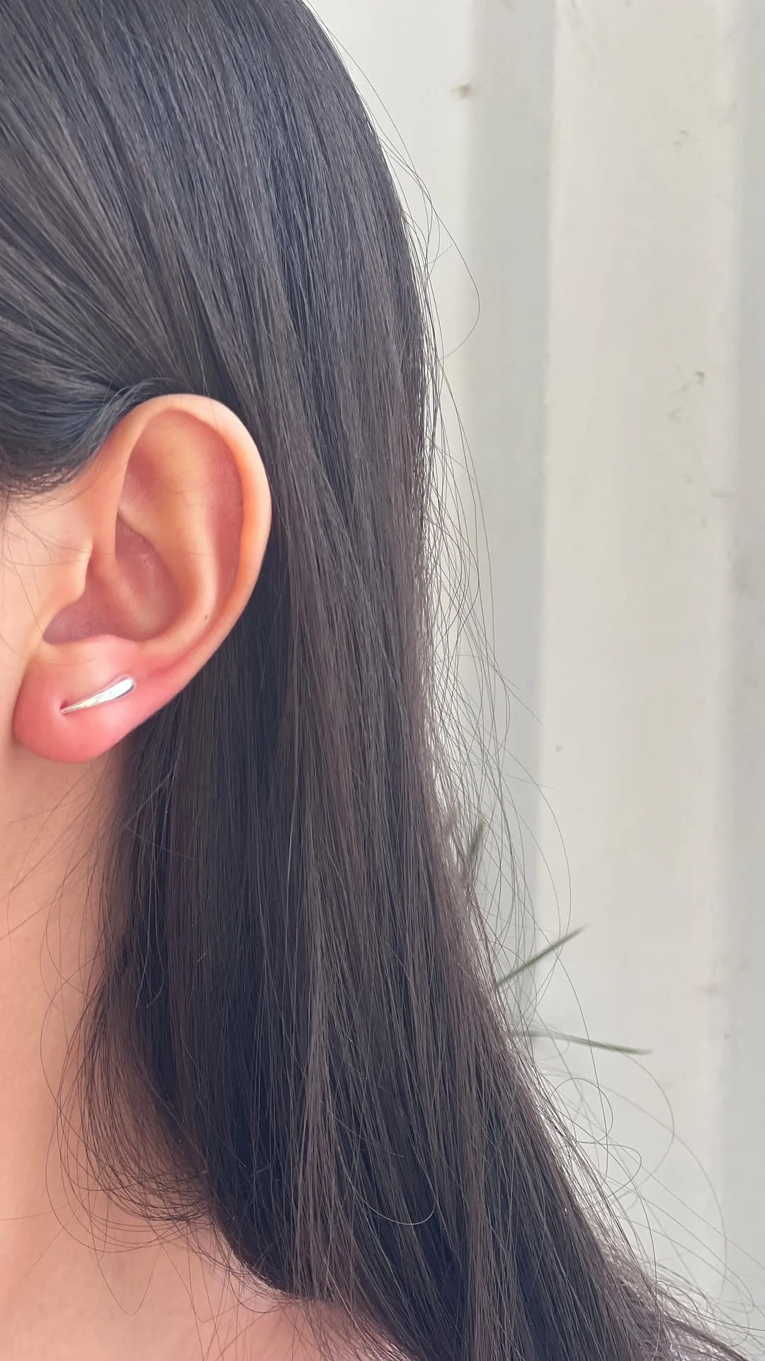 گوشواره ایرکاف تک‌سوراخ، رنگ نقره‌ای، مدل خطی، کوچک