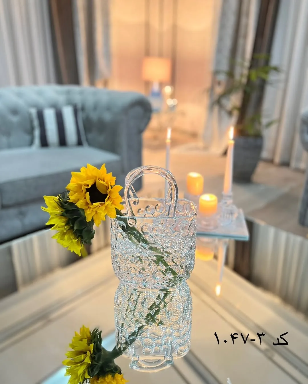 گلدان شیشه‌ای طرح کیف، رنگ شفاف، مدل دسته‌ای، دوتکه