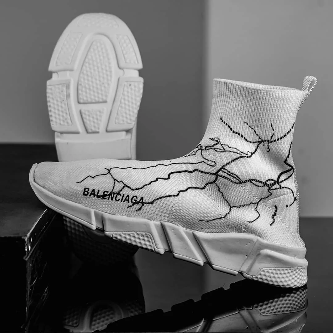 کفش ورزشی — عکس ۳