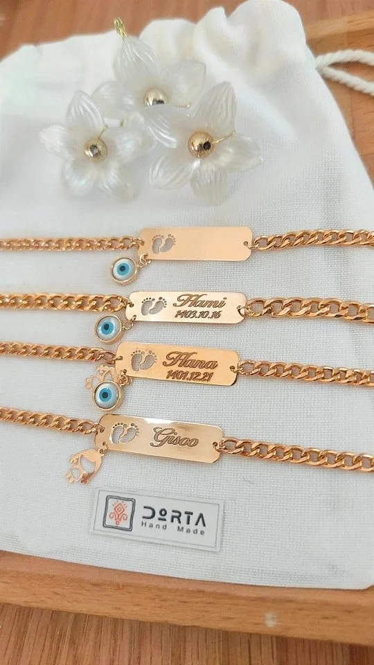 دستبند طلا کارتیر کودک