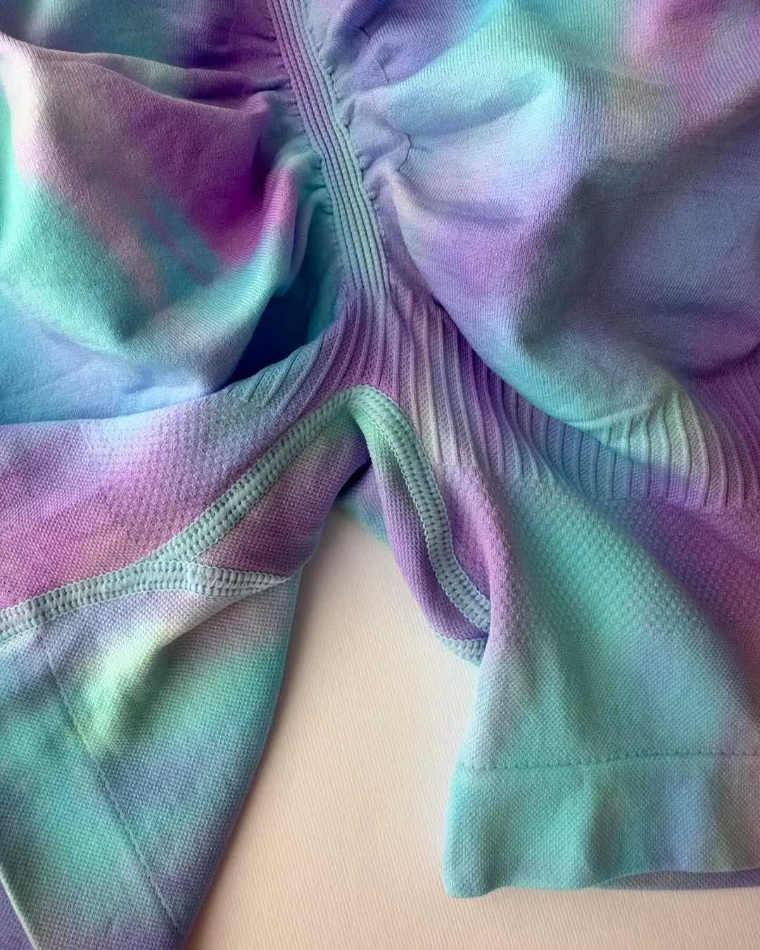 ست شورتک و نیمتنه ورزشی زنانه — عکس ۶