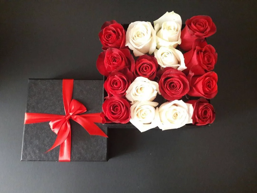 جعبه لوکس گل رز