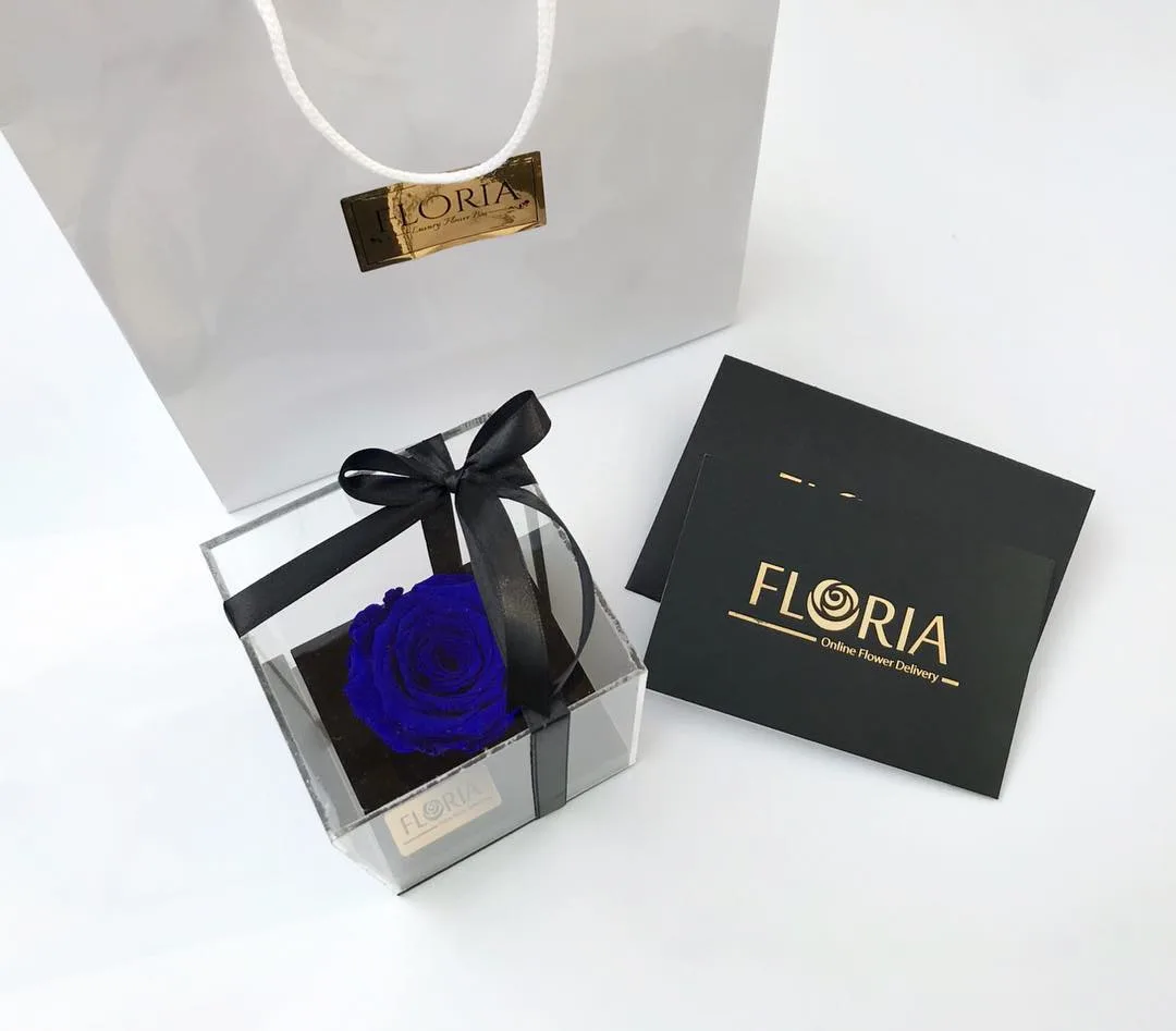 باکس مشکی رز جاودان آبی