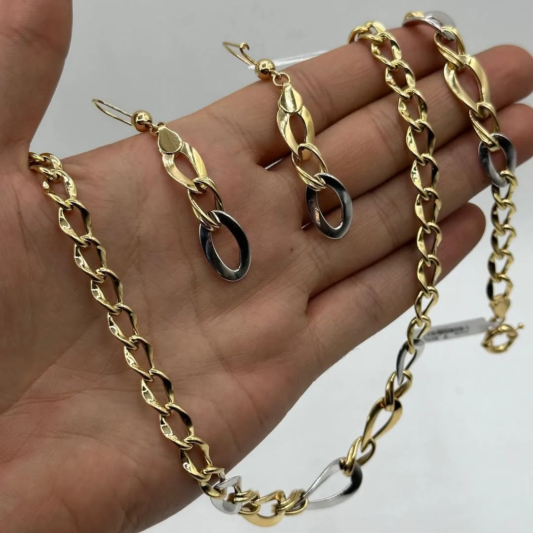 سرویس طلا شرکتی آریانا — عکس ۴