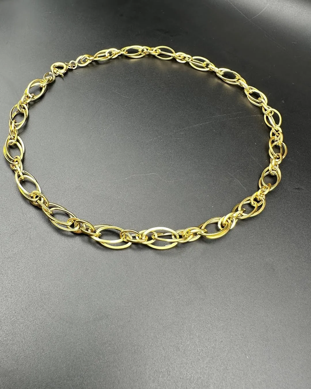 گردنبند سی پی یو، رنگ طلایی، جنس طلا، زنجیر مدل حلقه‌ای