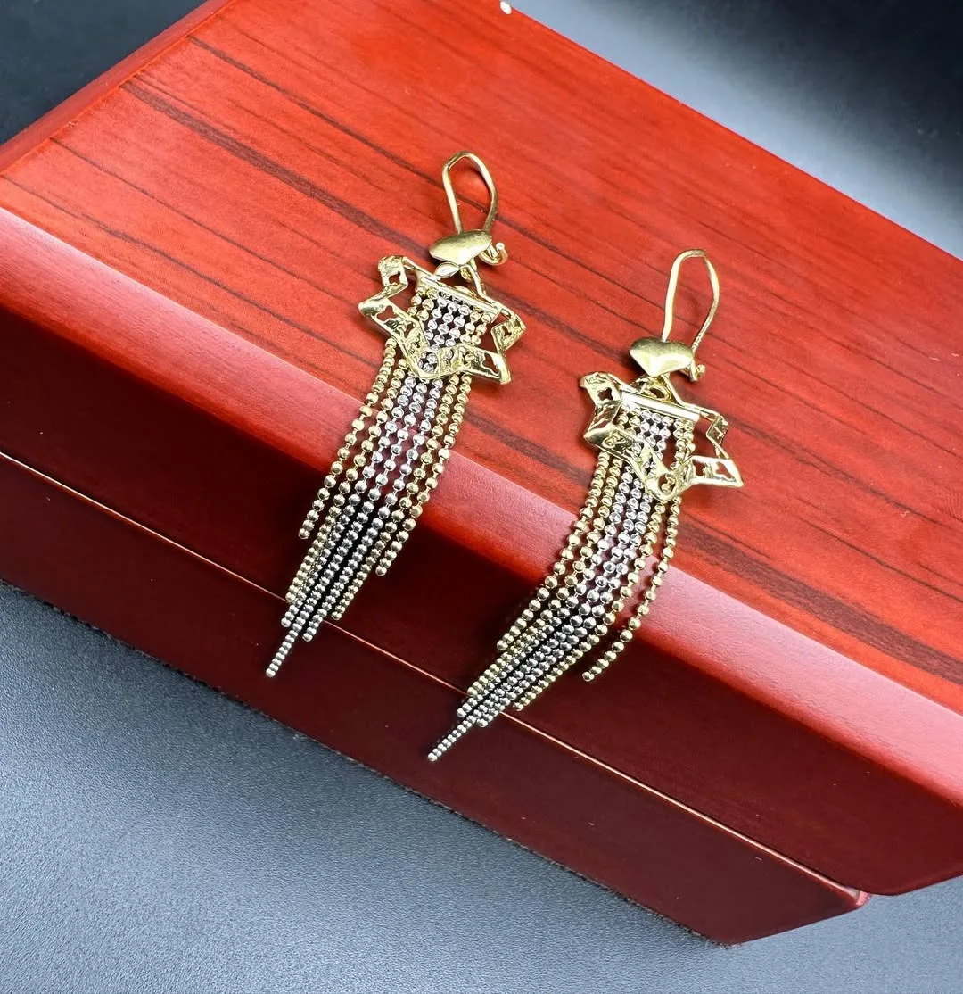 گوشواره طلا، رنگ طلایی و نقره‌ای، جنس فلز، آویز زنجیری