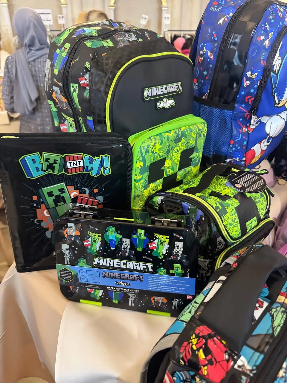 ست مدرسه ماینکرفت اسمیگل Smiggle