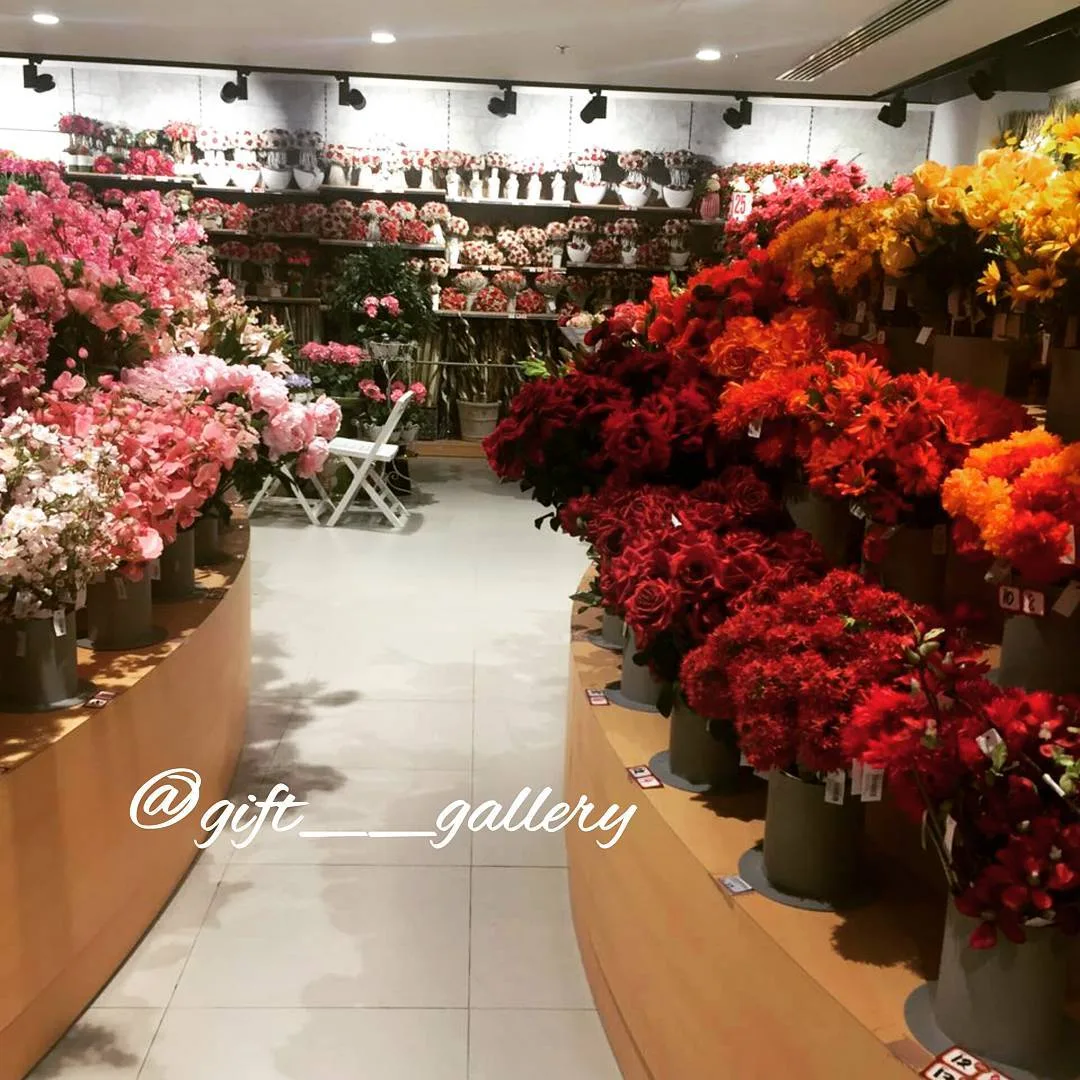 گل مصنوعی لمسی