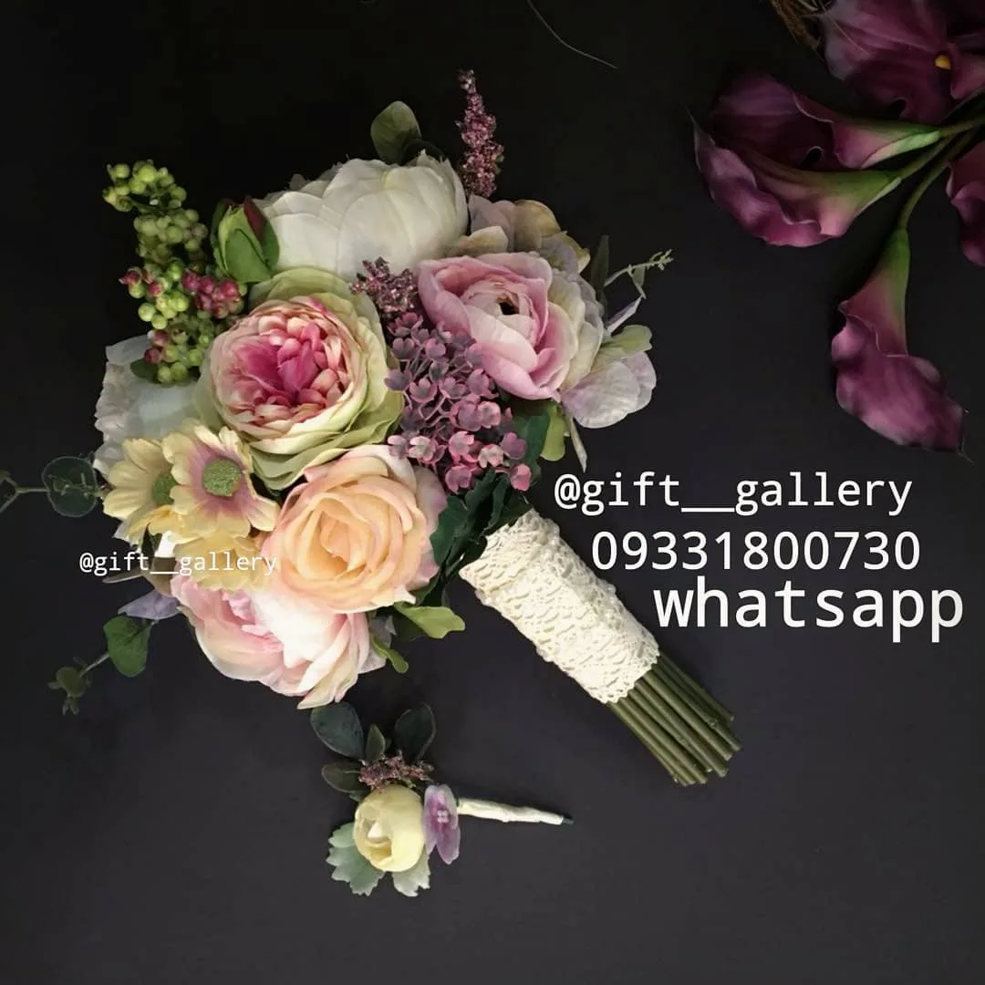دسته گل عروس، رنگ صورتی، کرم و سبز، دسته گل و گل جیبی