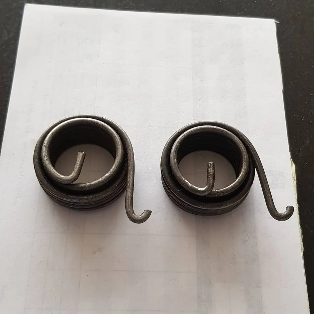 فنر هندل هوندا XL250، رنگ خاکستری، جنس فلز، حلقه‌ای