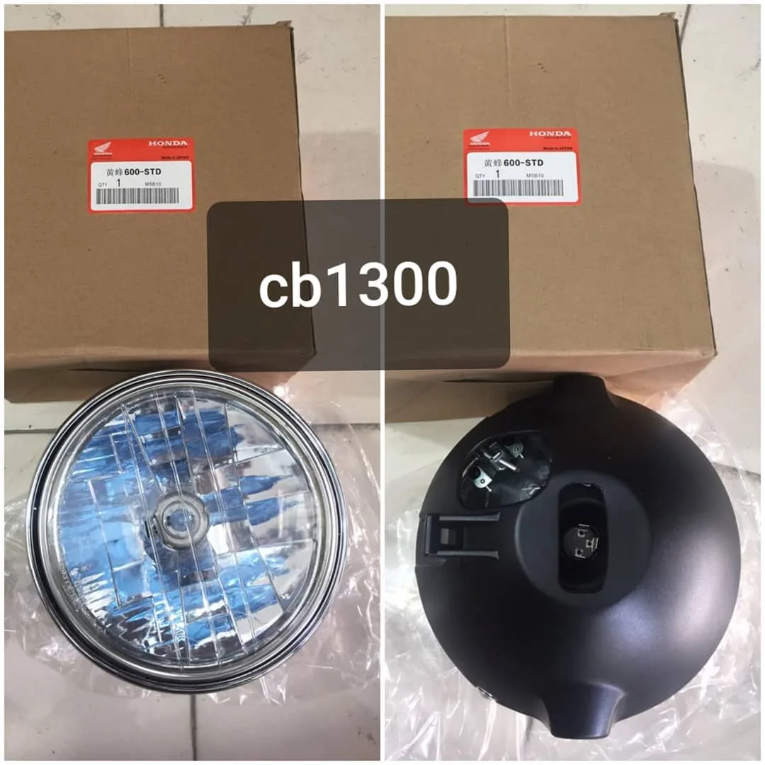چراغ جلو کامل CB1300، رنگ مشکی و نقره ای، جنس فلز، شیشه و پلاستیک، گرد با قاب