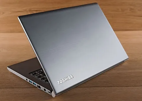 لپتاپ توشیبا Z40 Toshiba، رنگ خاکستری، جنس فلز